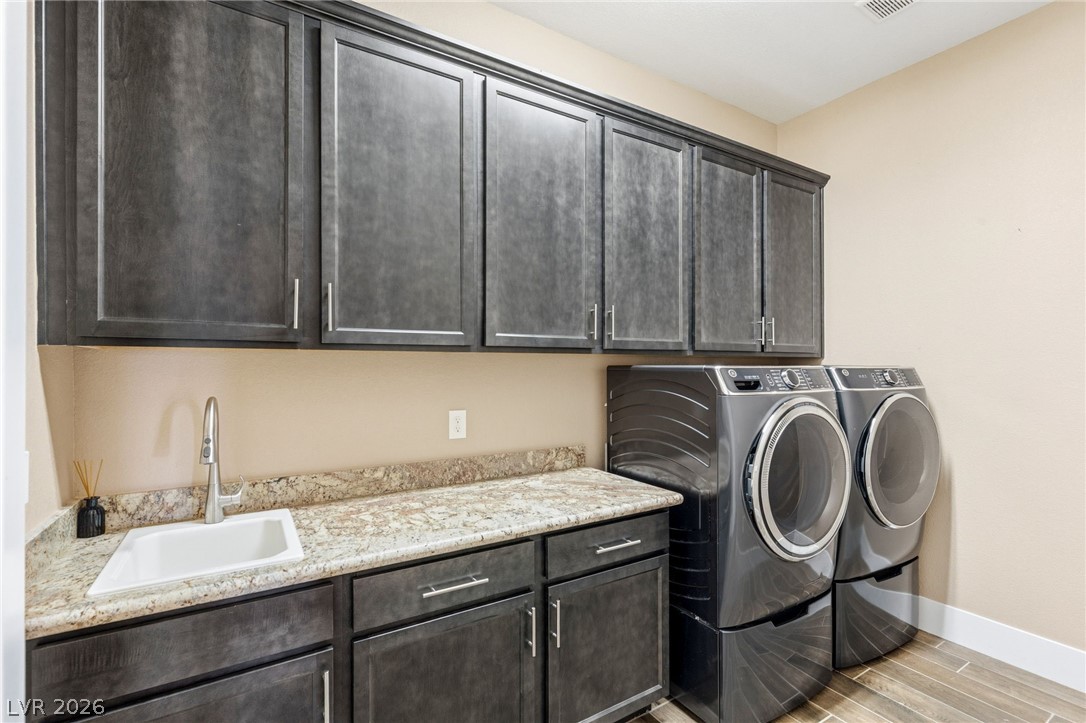 2711 Canvas Sky Street