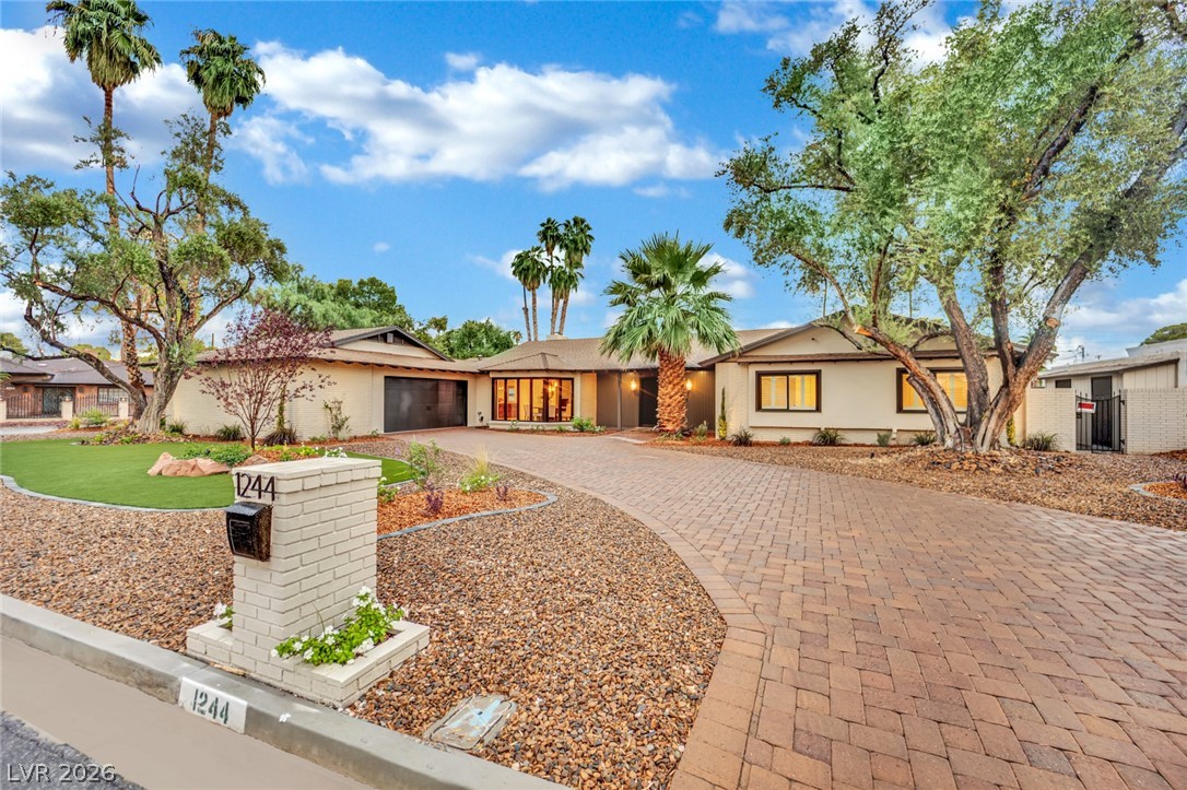 1244 Park Circle