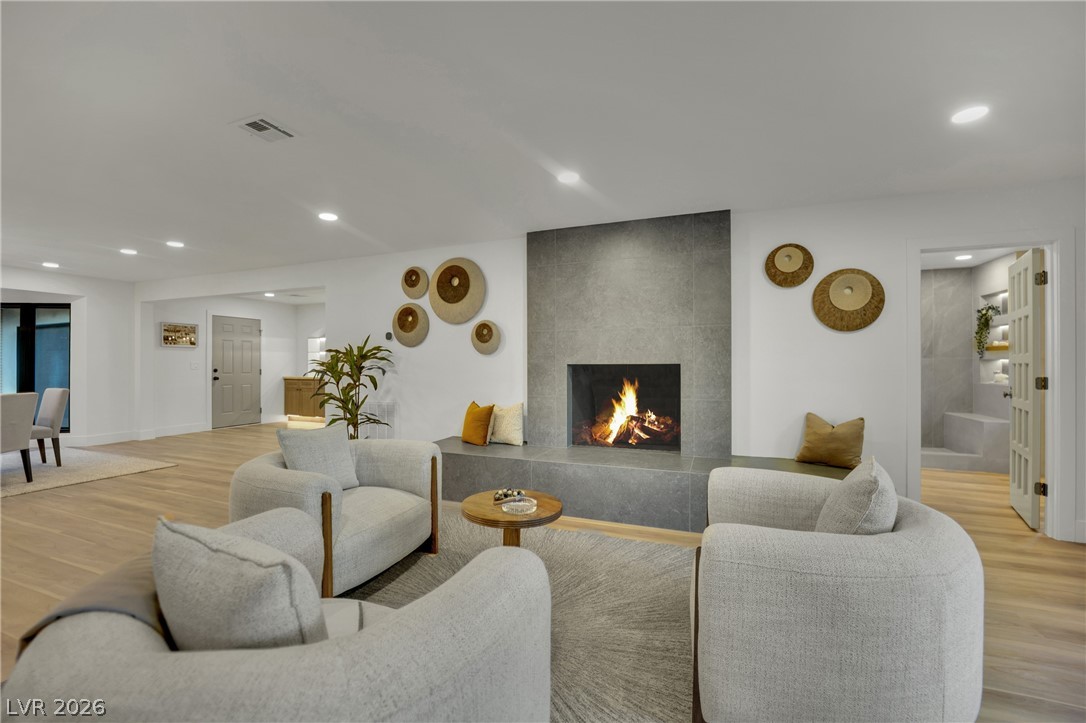 1244 Park Circle