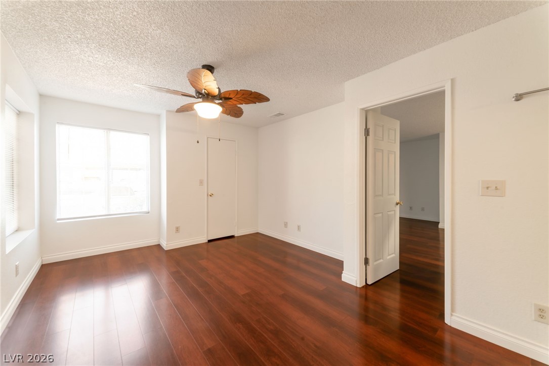 2200 South Fort Apache Road 1044