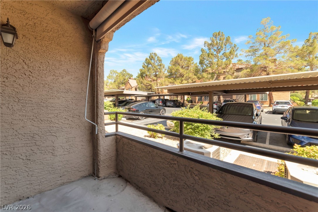2200 South Fort Apache Road 1044