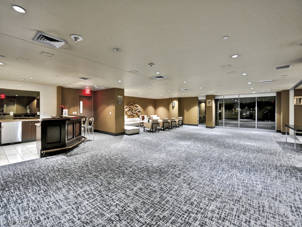 8255 Las Vegas Boulevard 502