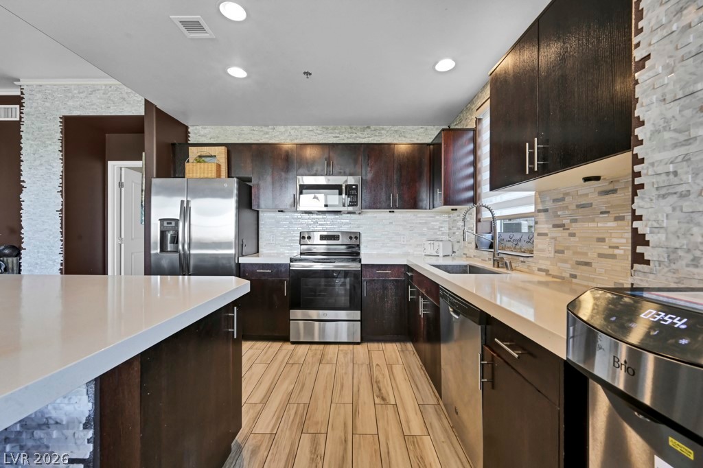 8255 Las Vegas Boulevard 502