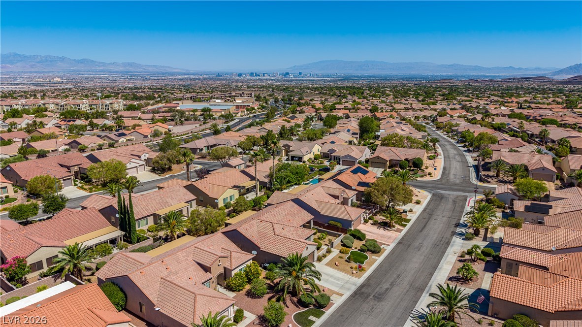 2127 Waterton Rivers Drive