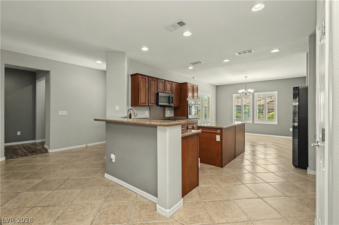 2127 Waterton Rivers Drive