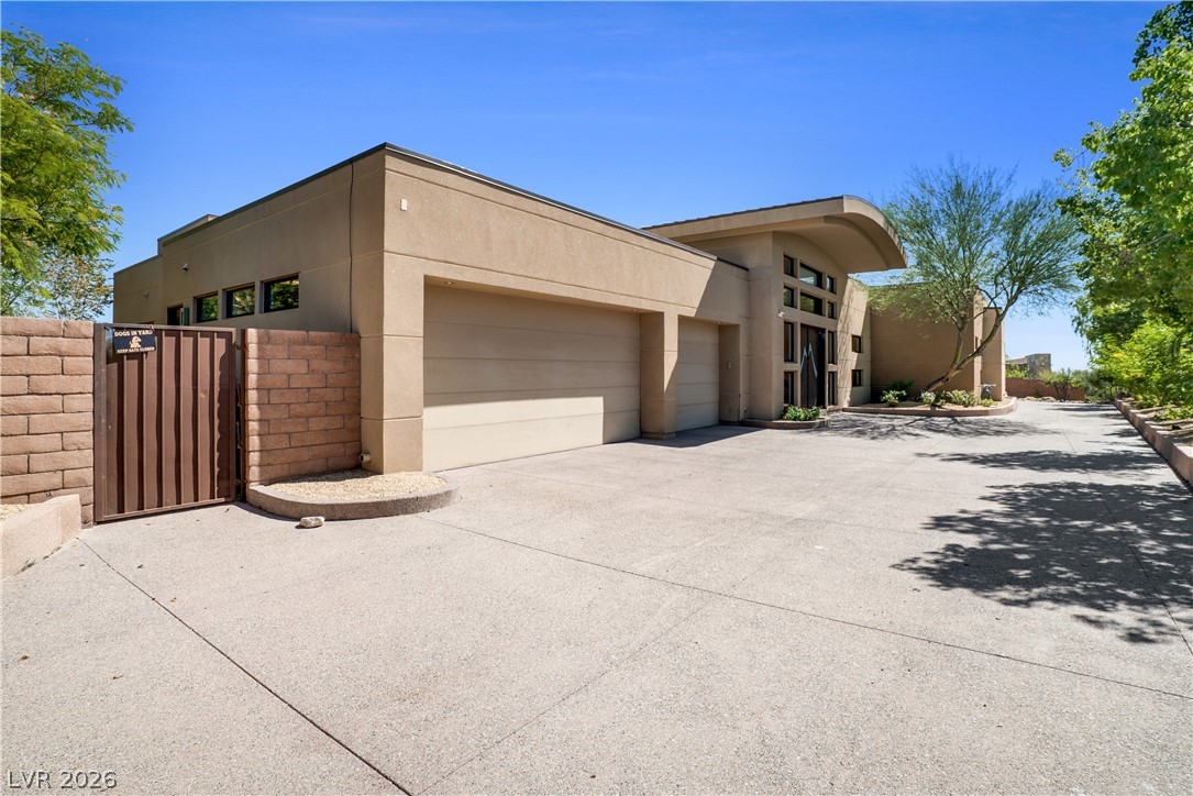 10 Ridge Blossom Road