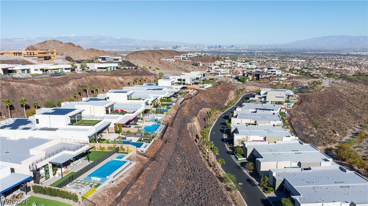 670 Blackrock Rim Drive