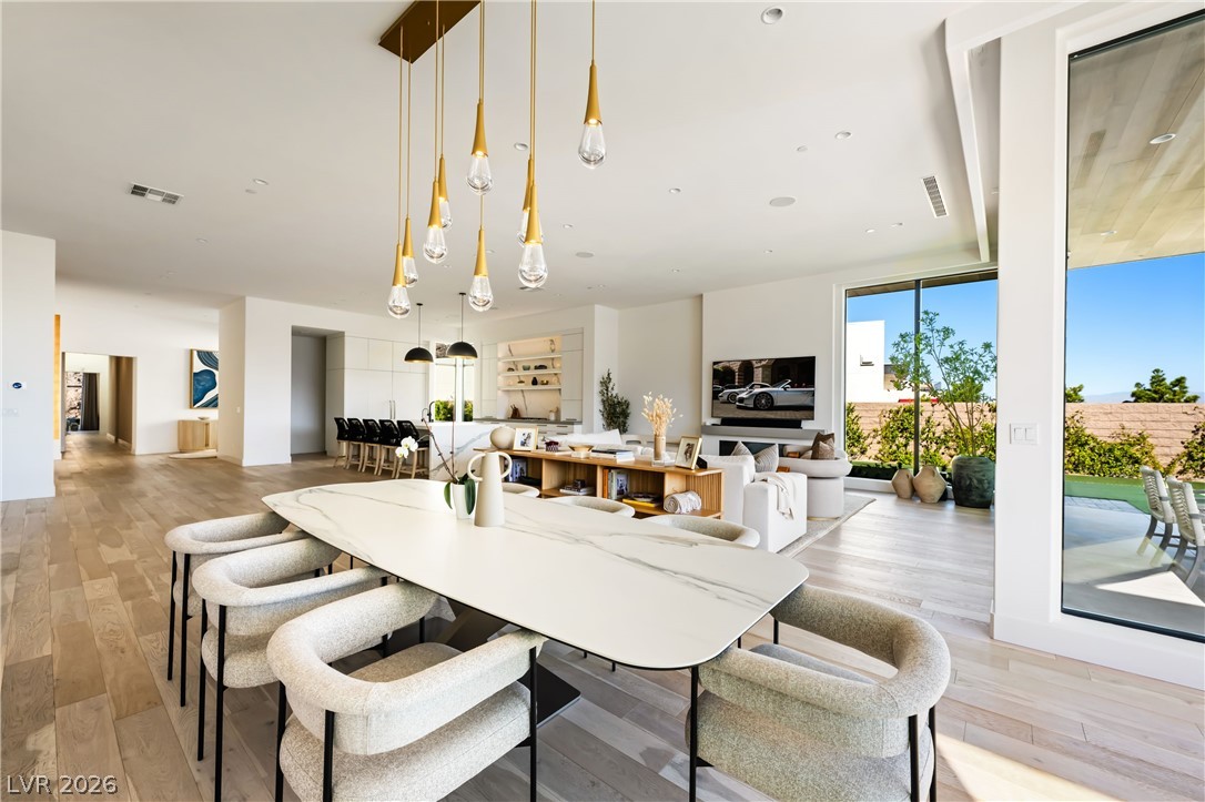 670 Blackrock Rim Drive