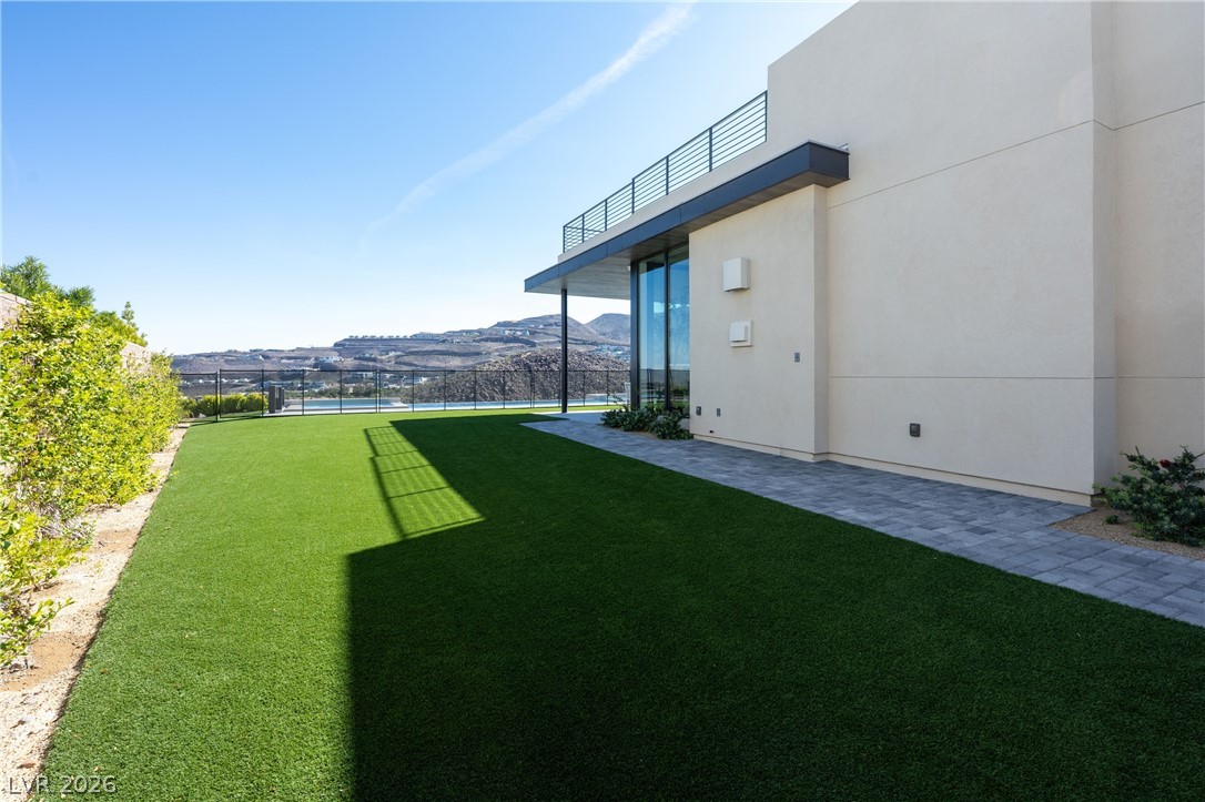 670 Blackrock Rim Drive