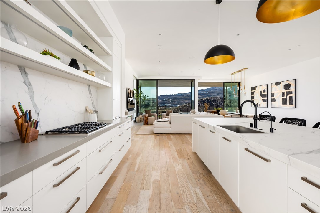 670 Blackrock Rim Drive