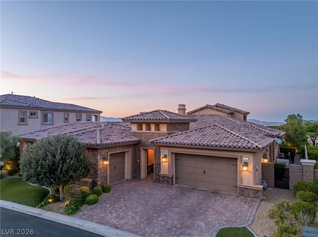 32 Olympia Chase Drive