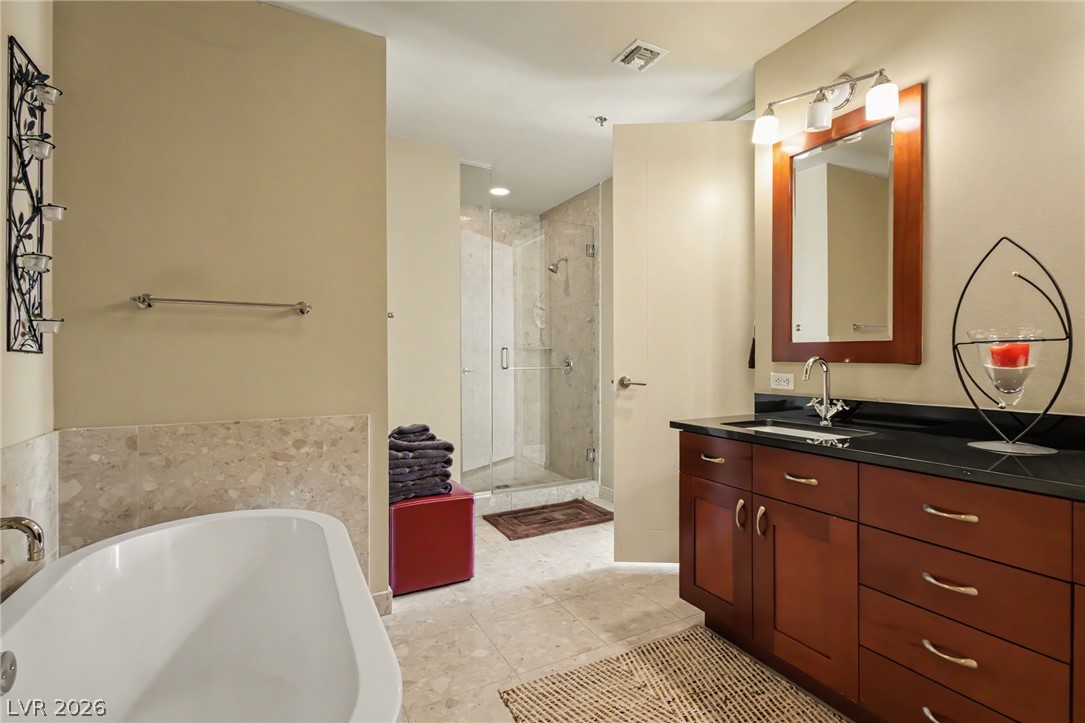 4525 Dean Martin Drive 2012