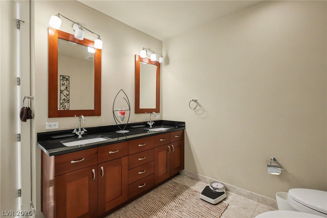 4525 Dean Martin Drive 2012