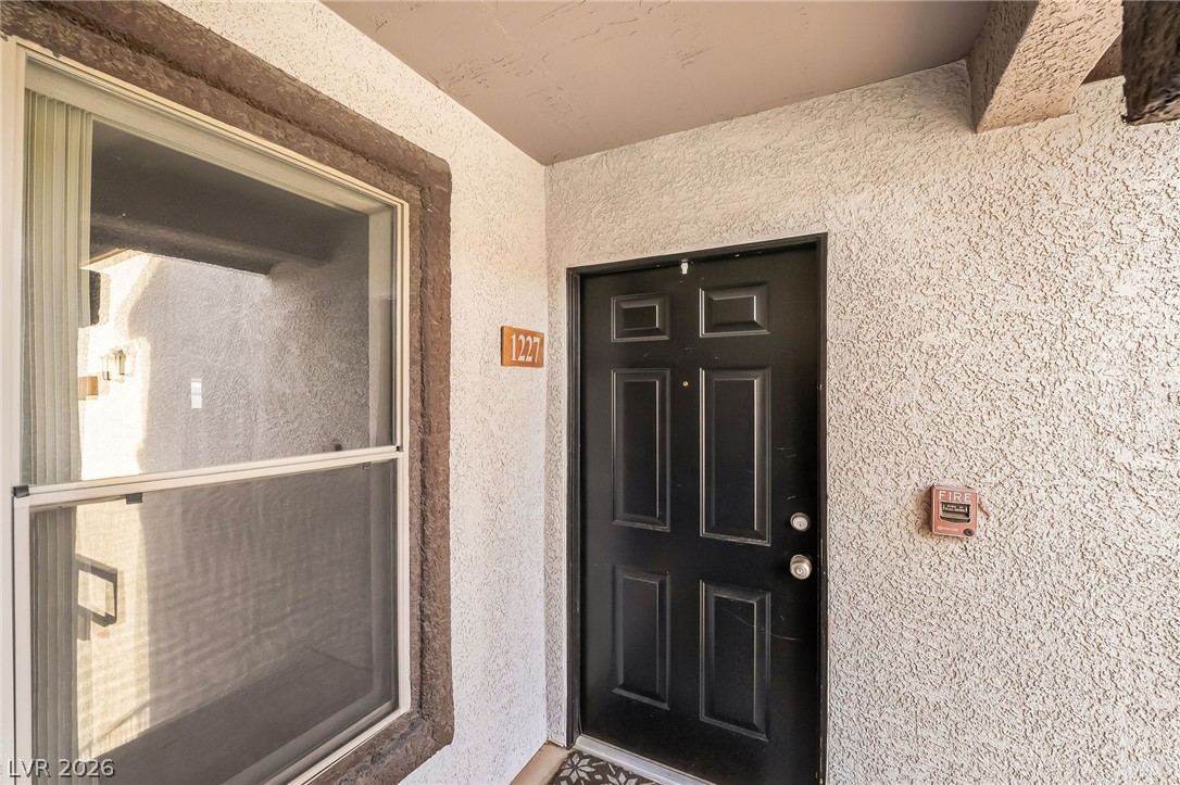 45 maleena mesa st 1227