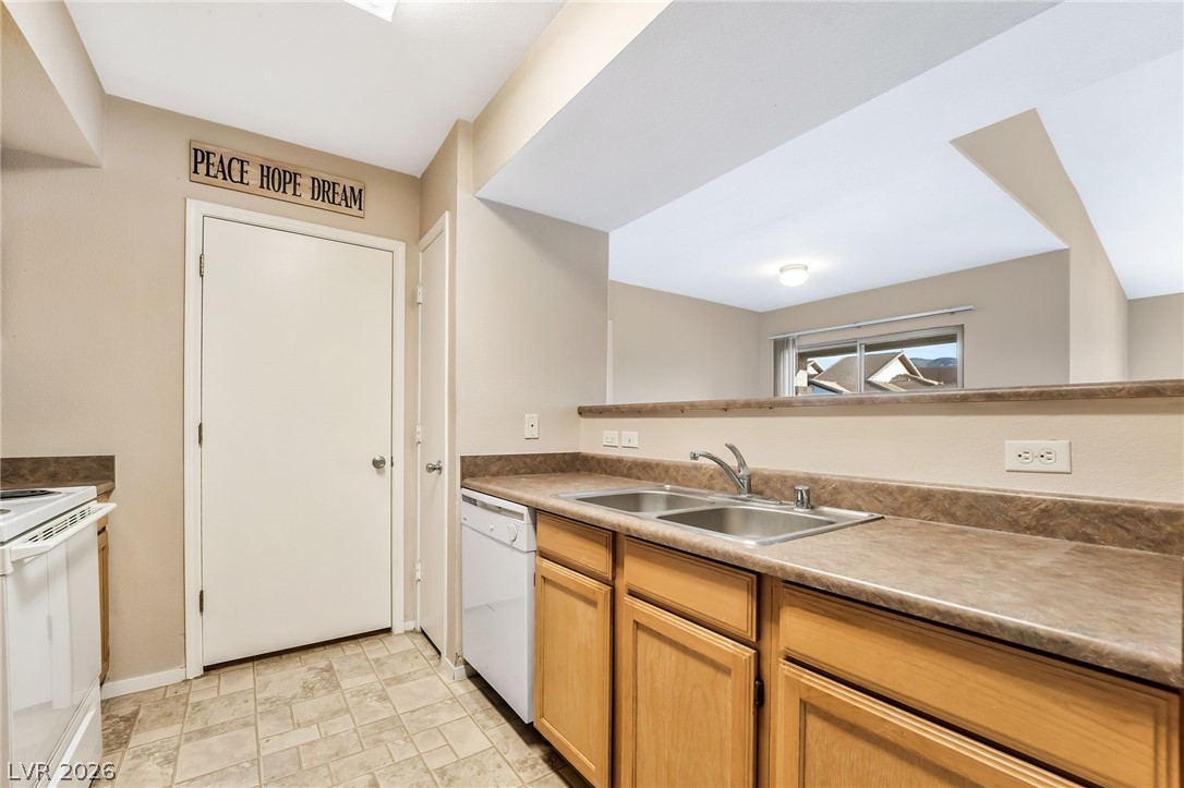 45 maleena mesa st 1227