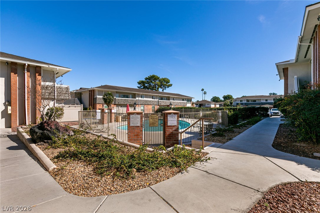 2838 Geary Place 4008