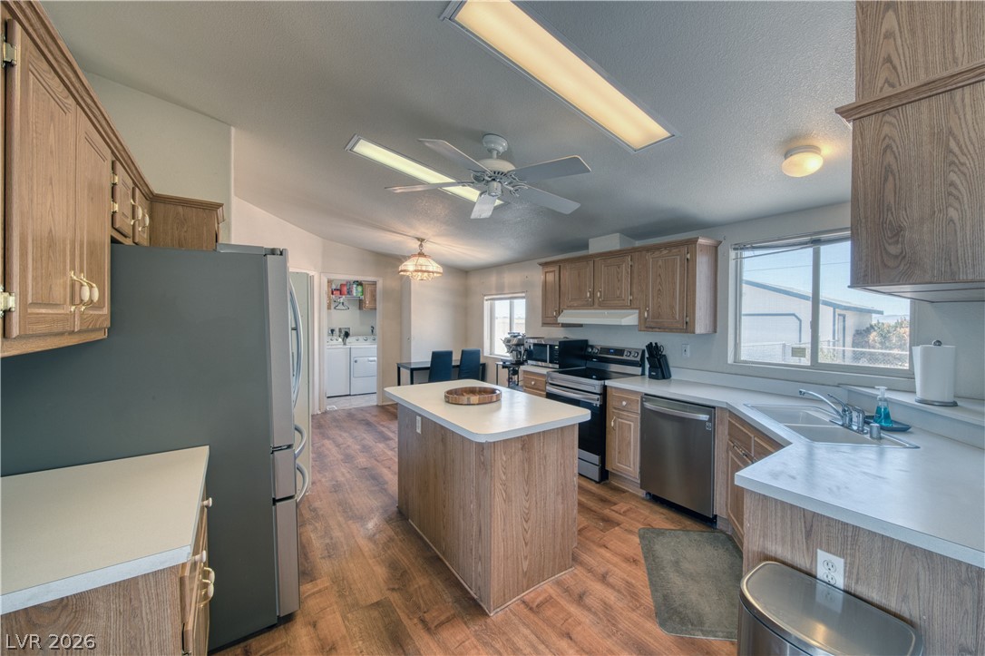 2931 Rio Rancho Drive 4