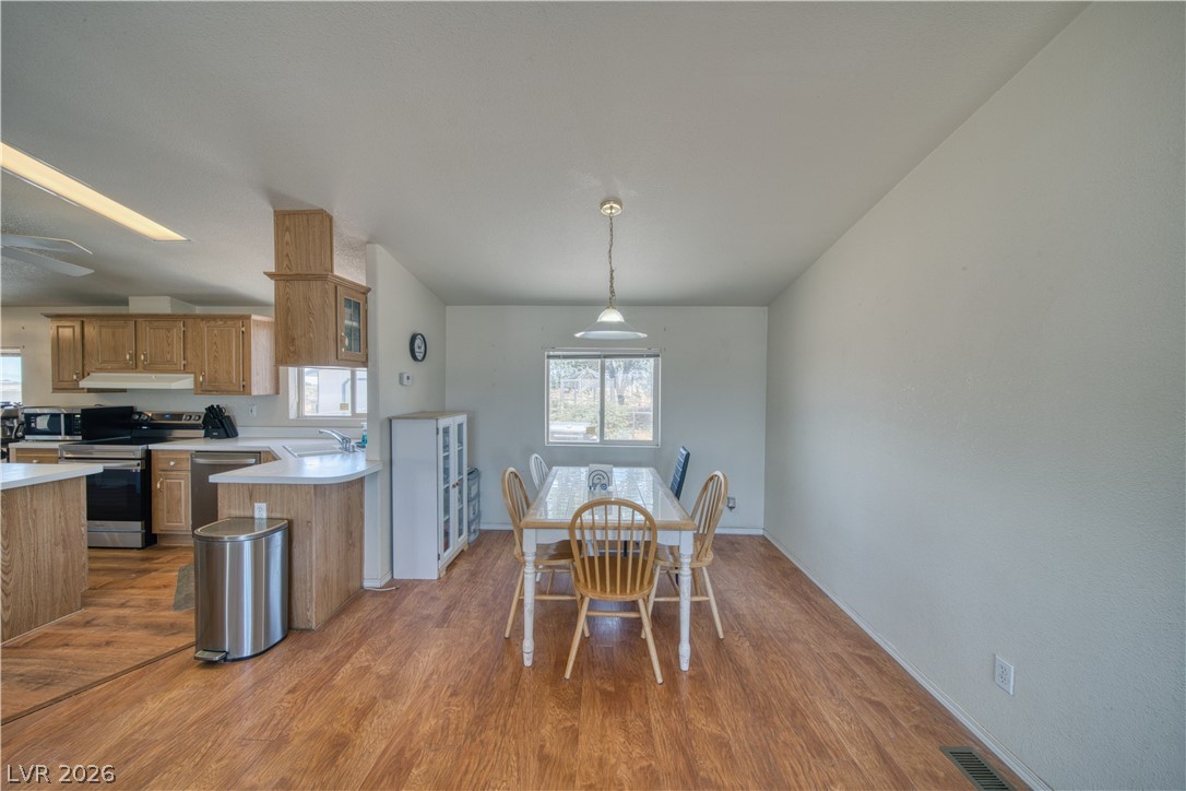 2931 Rio Rancho Drive 4