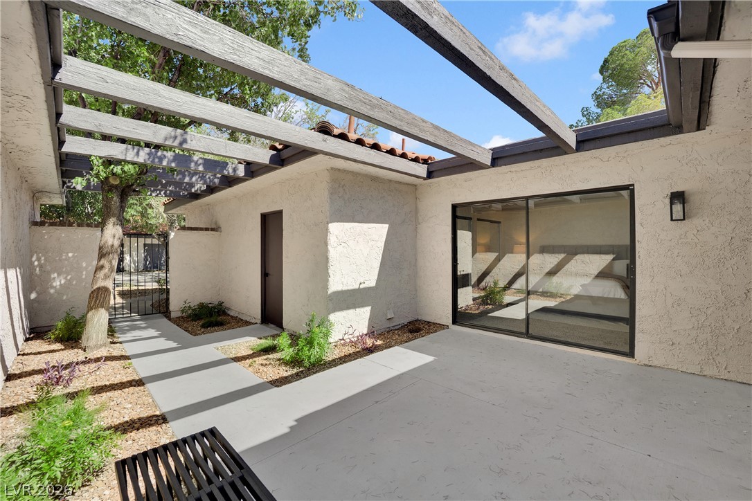 3419 Manzano Circle