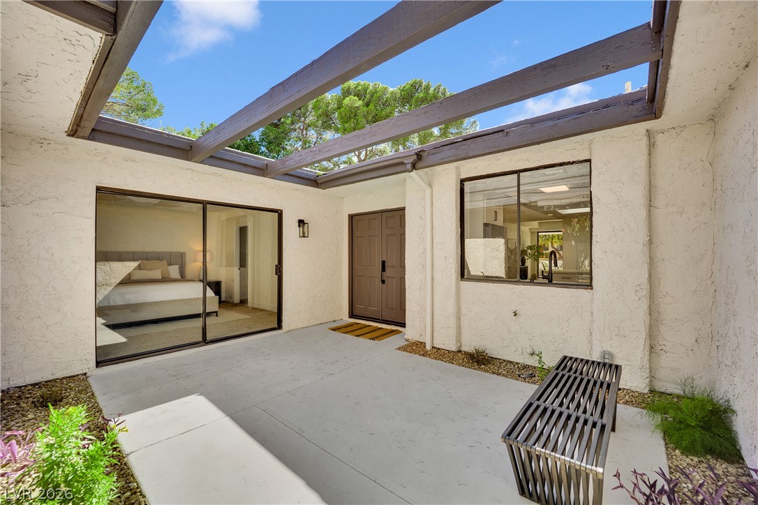 3419 Manzano Circle