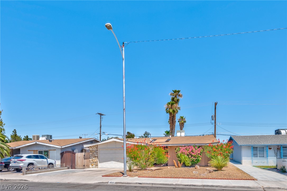 1824 Saylor Way