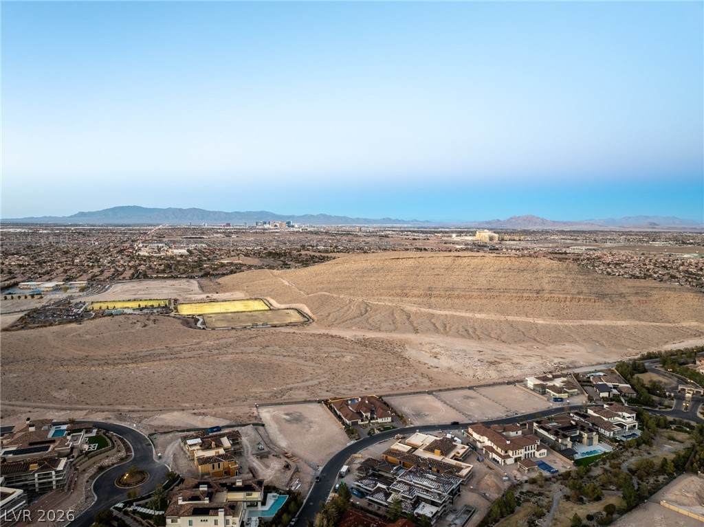 27 Olympia Canyon Way