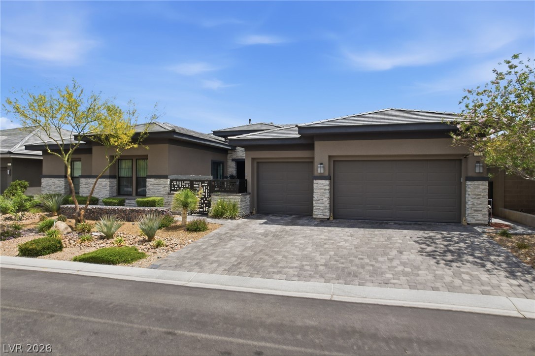 781 Thistle Fairway Street