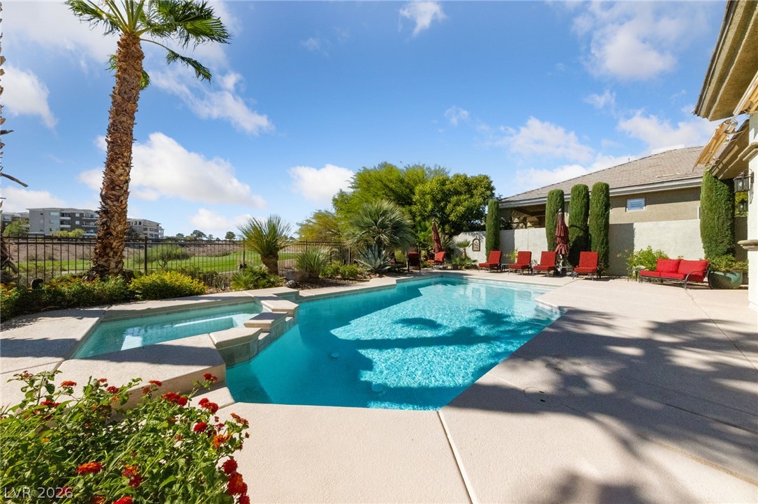 9253 Canyon Mesa Drive