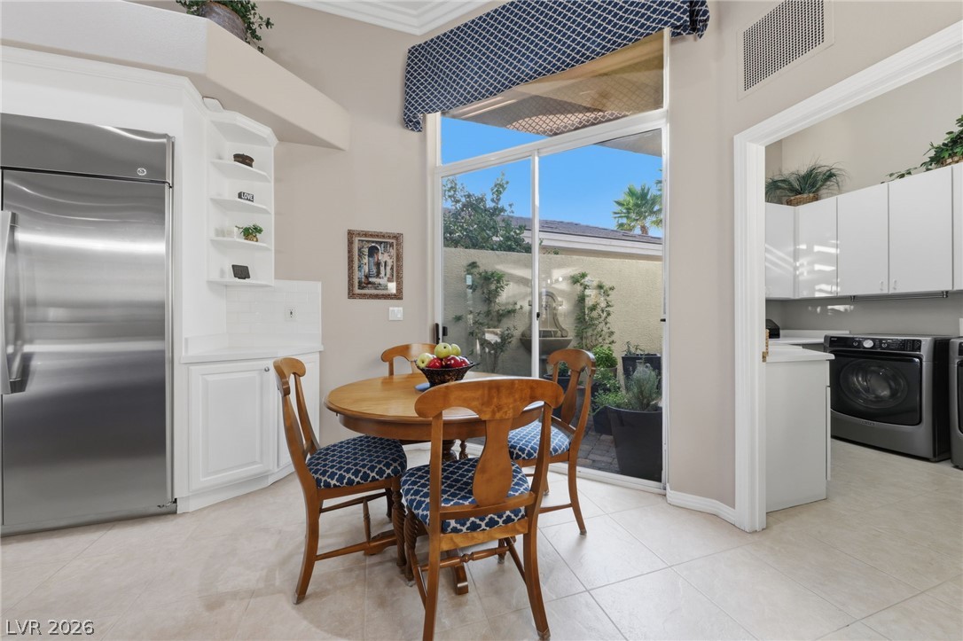 9253 Canyon Mesa Drive