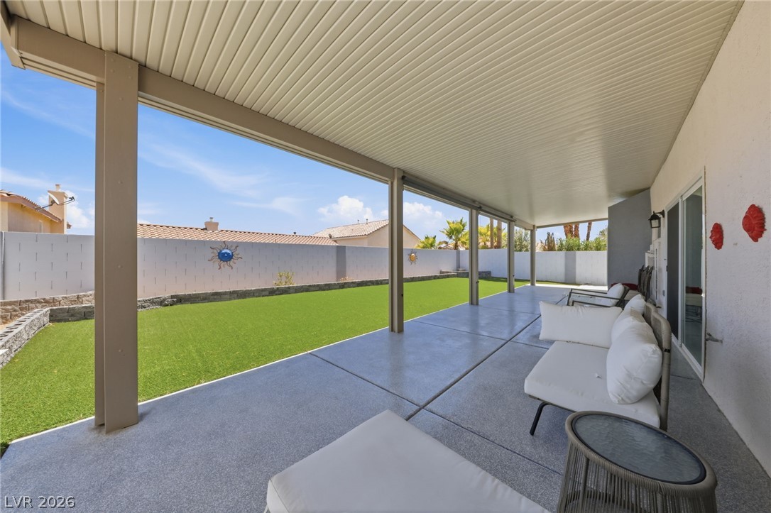 7936 Avalon Mist Street