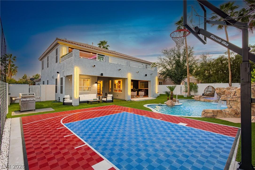 9498 Malasana Court