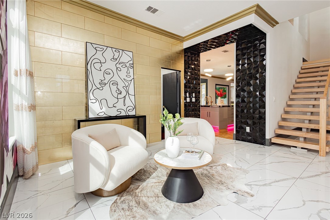 9498 Malasana Court