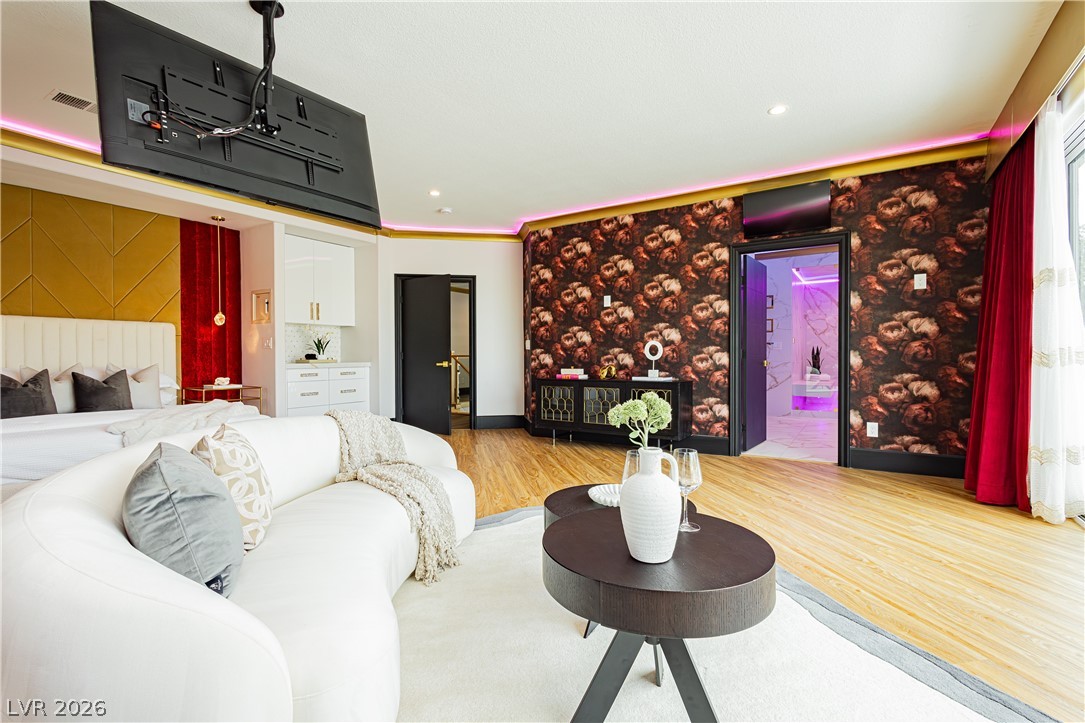 9498 Malasana Court
