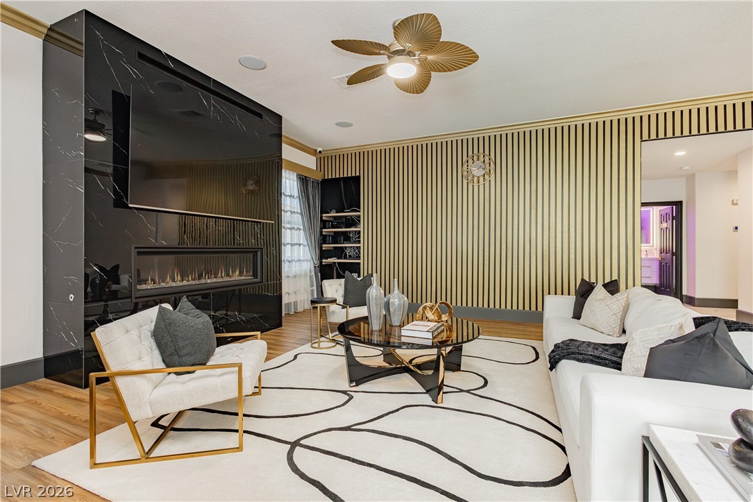 9498 Malasana Court