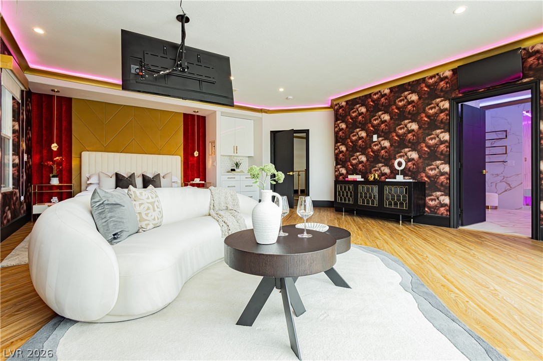 9498 Malasana Court