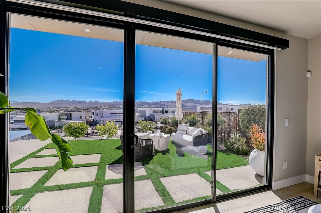 12 Highland Cove Lane