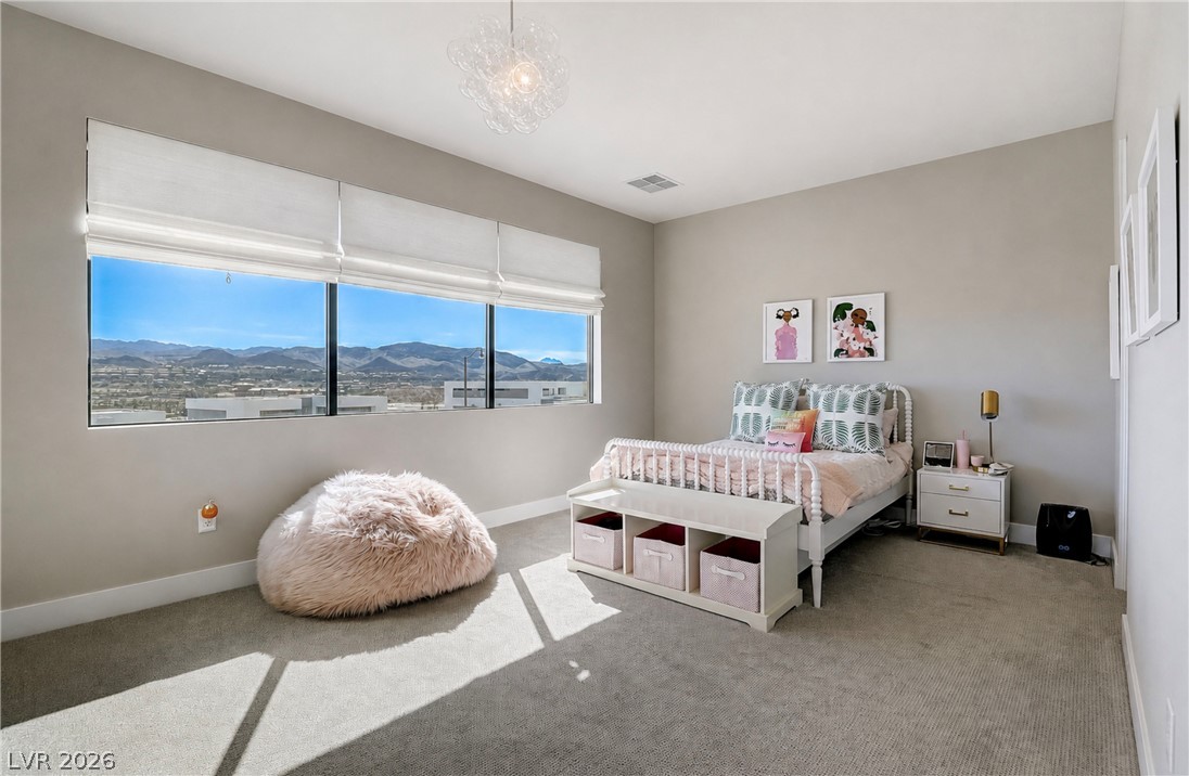 12 Highland Cove Lane