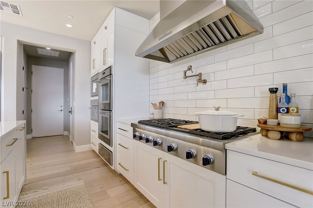 12 Highland Cove Lane
