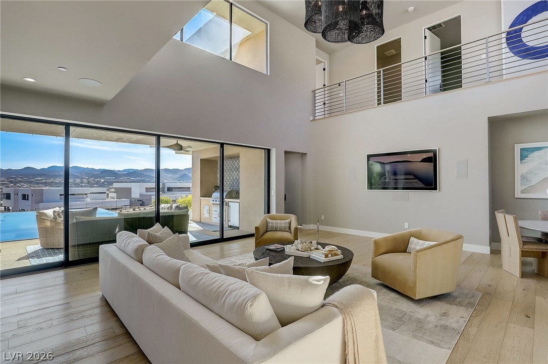 12 Highland Cove Lane