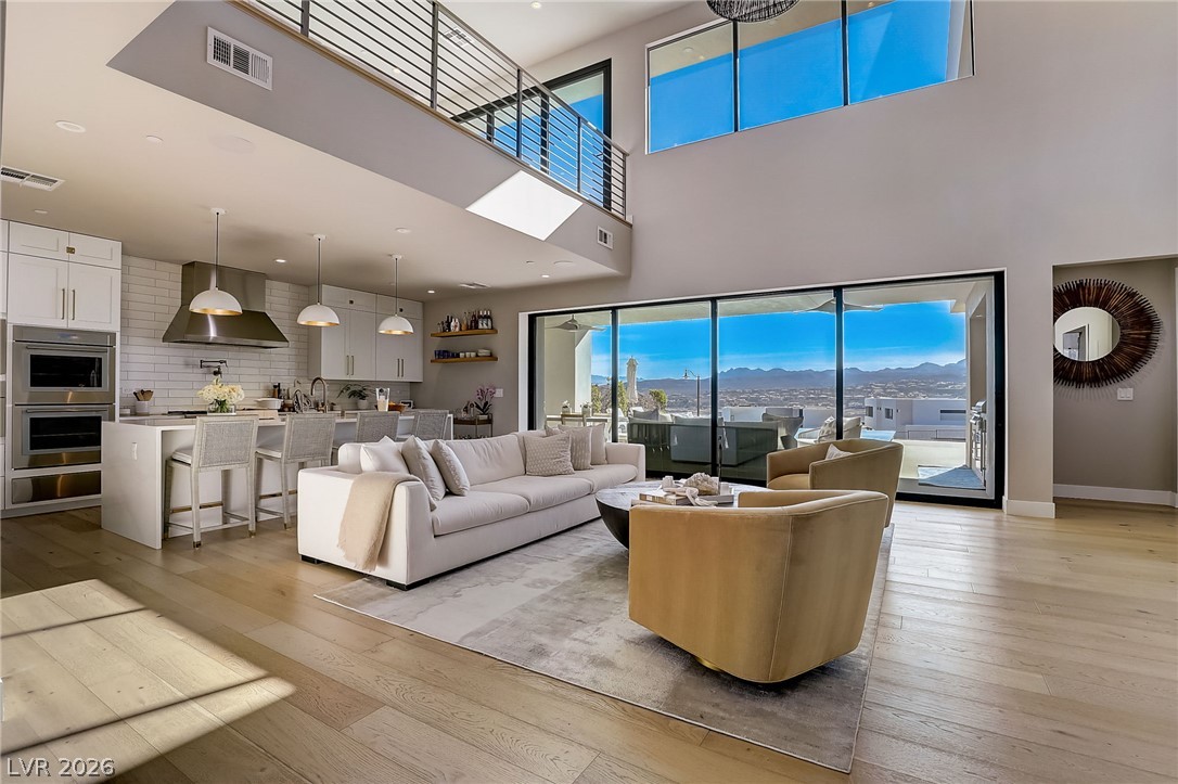 12 Highland Cove Lane