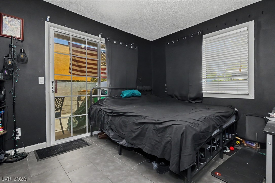 2121 Petersham Court B
