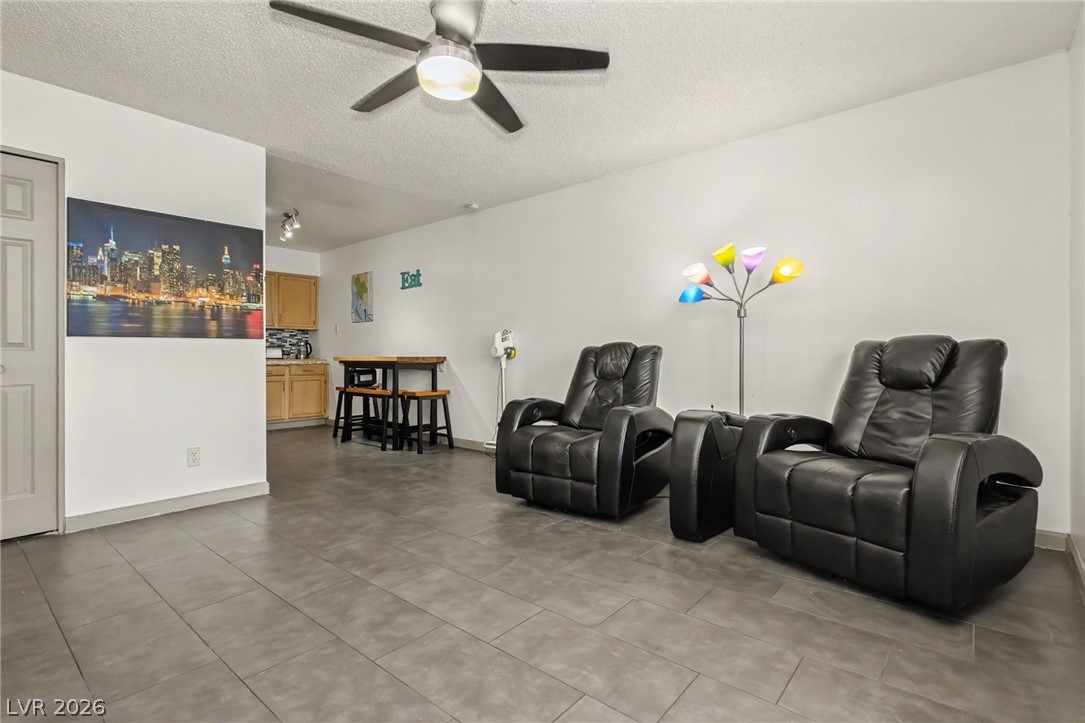 2121 Petersham Court B