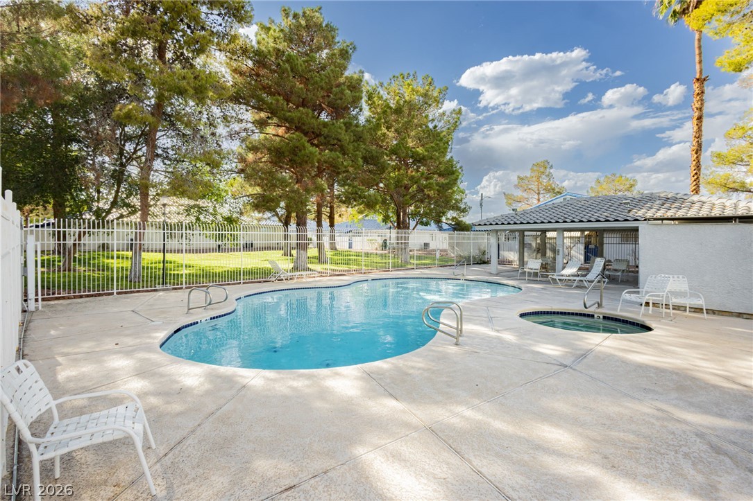 2121 Petersham Court B