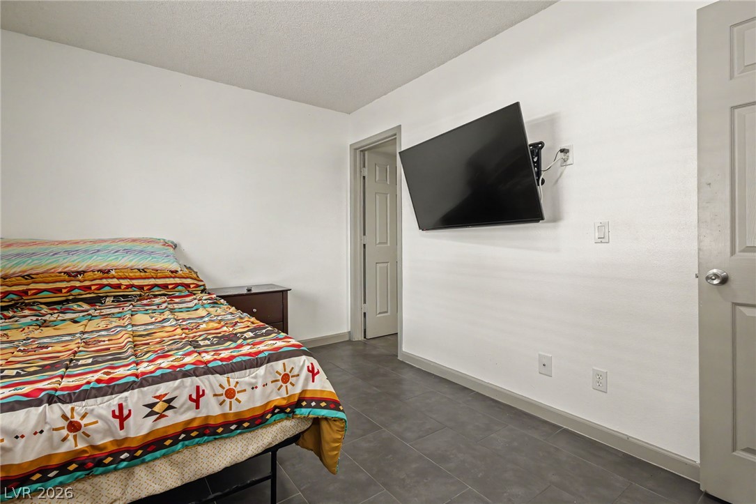 2121 Petersham Court B