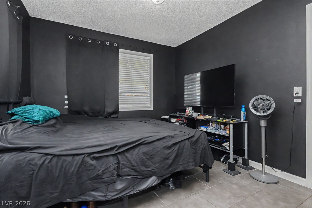2121 Petersham Court B