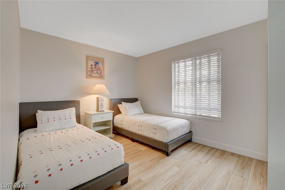 4273 Hazelcrest Drive