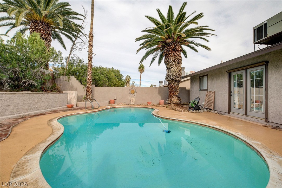 4273 Hazelcrest Drive