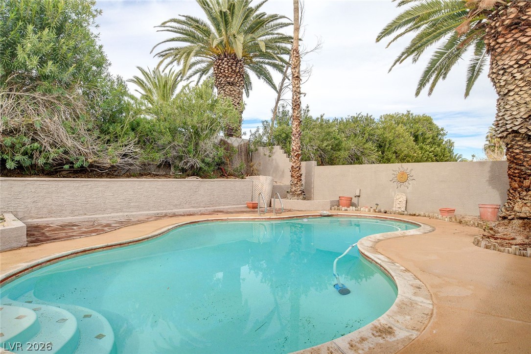 4273 Hazelcrest Drive