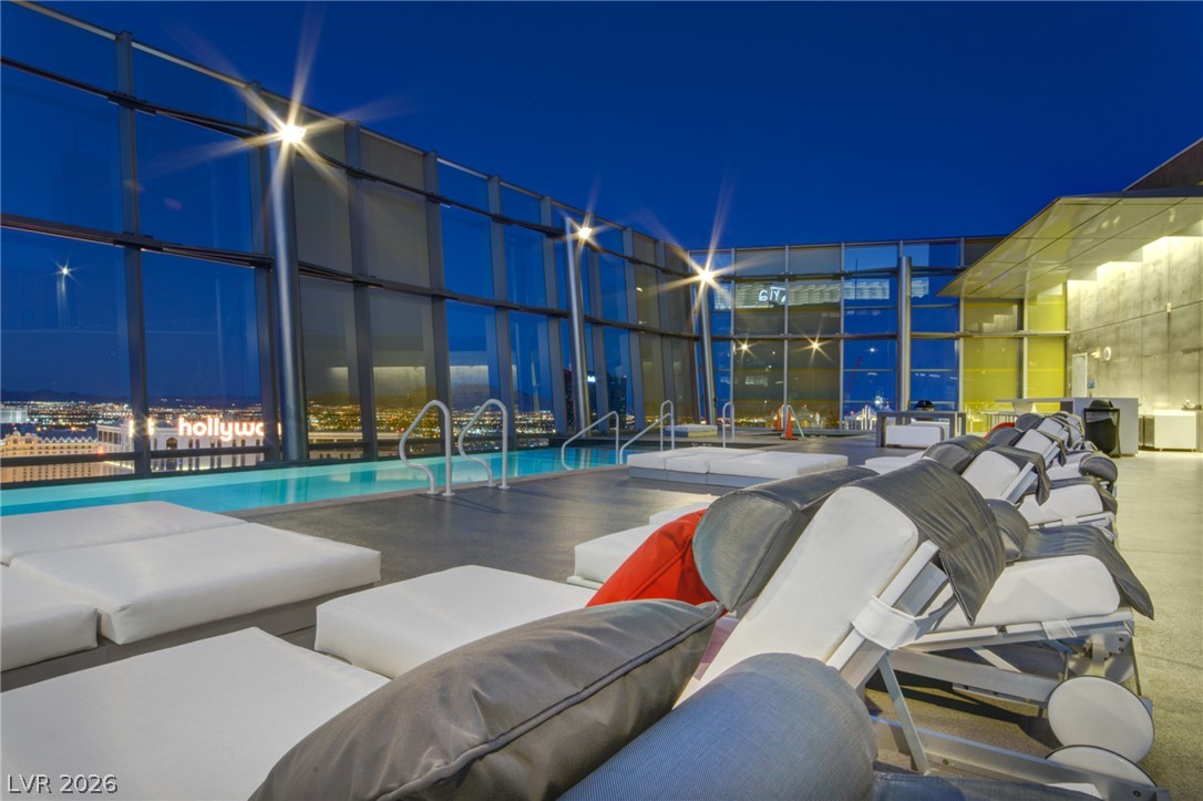 3722 Las Vegas Boulevard 2511