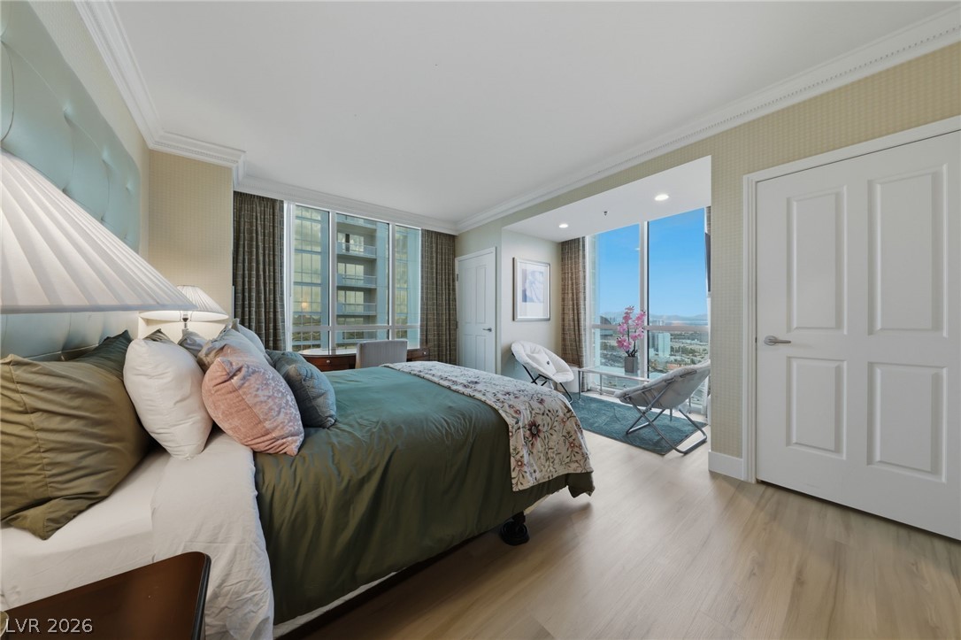 135 East Harmon Avenue 2721
